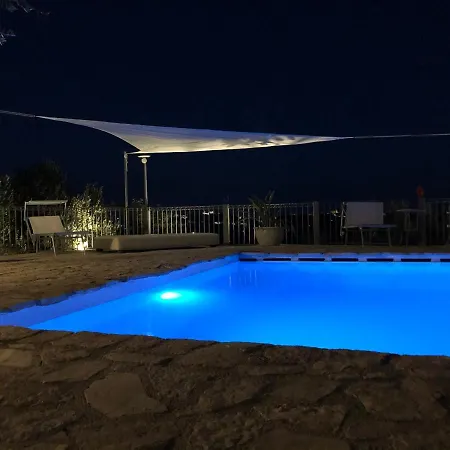 Roba Degli Ulivi 3* אגריג'נטו