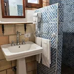 Roba Degli Ulivi Bed & Breakfast 4*