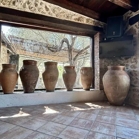 Roba Degli Ulivi Bed & Breakfast 4*