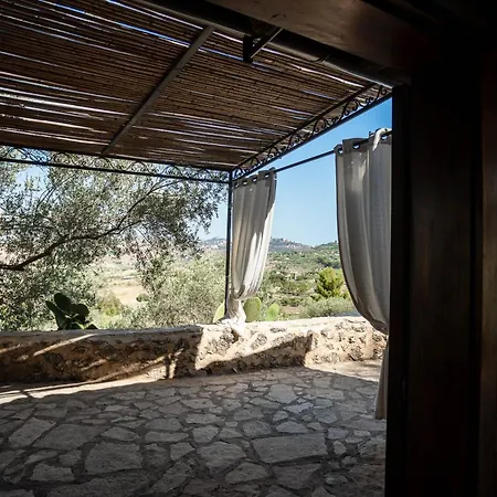 Bed & Breakfast Roba Degli Ulivi 4*