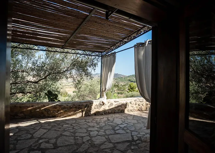 Bed & Breakfast Roba Degli Ulivi 4*